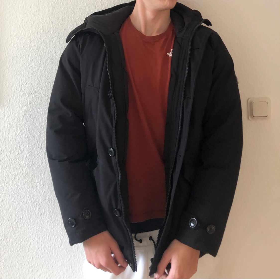 19V69 by Versace Size M