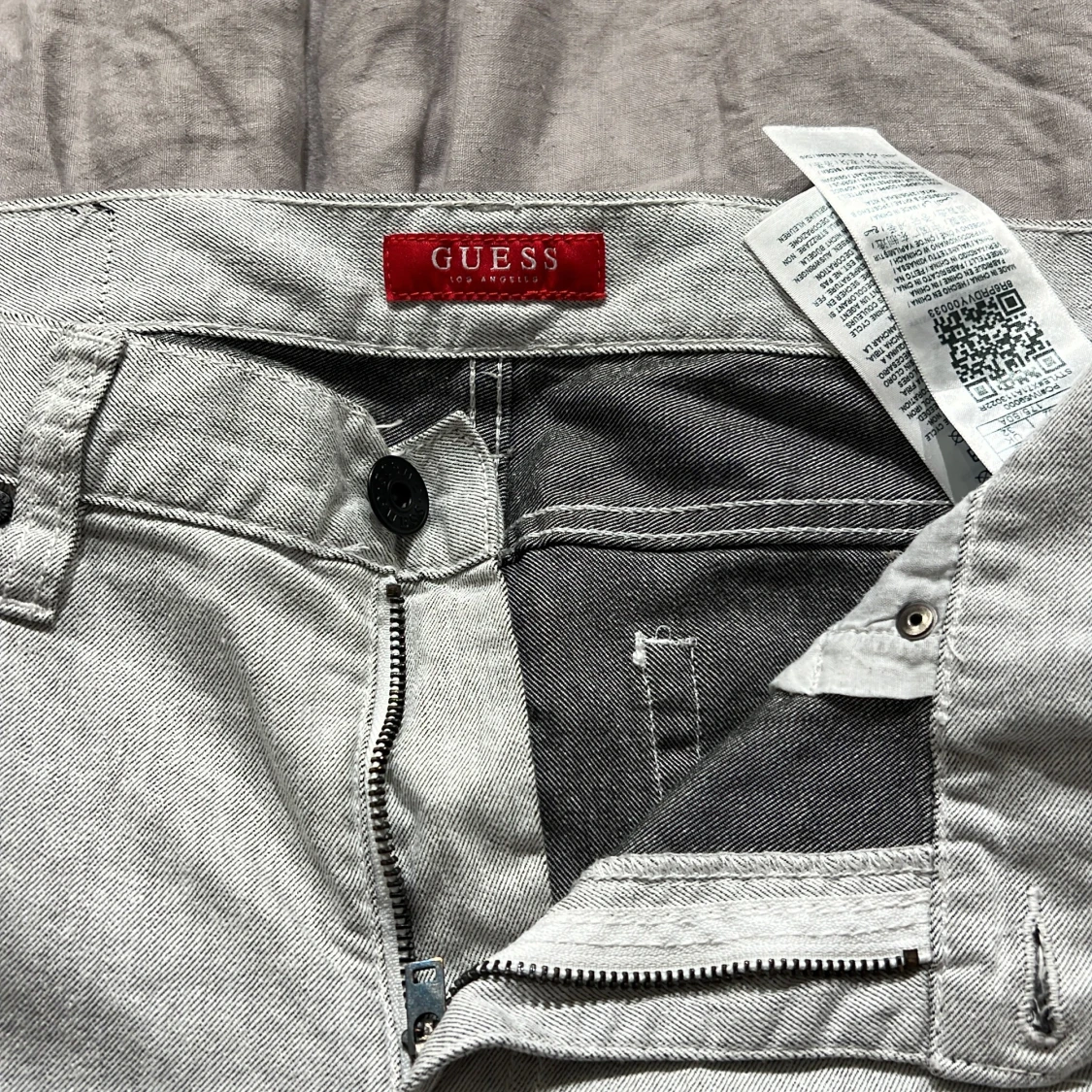 Guess Jeans i storlek W32 L32 - 91