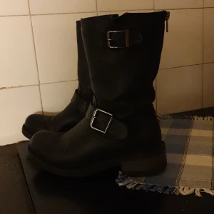 Kängor från zoey - Storlek 36