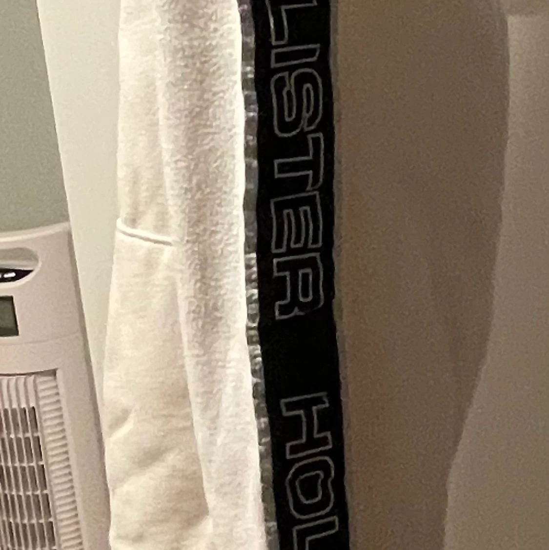 Hollister Hoodie - 90