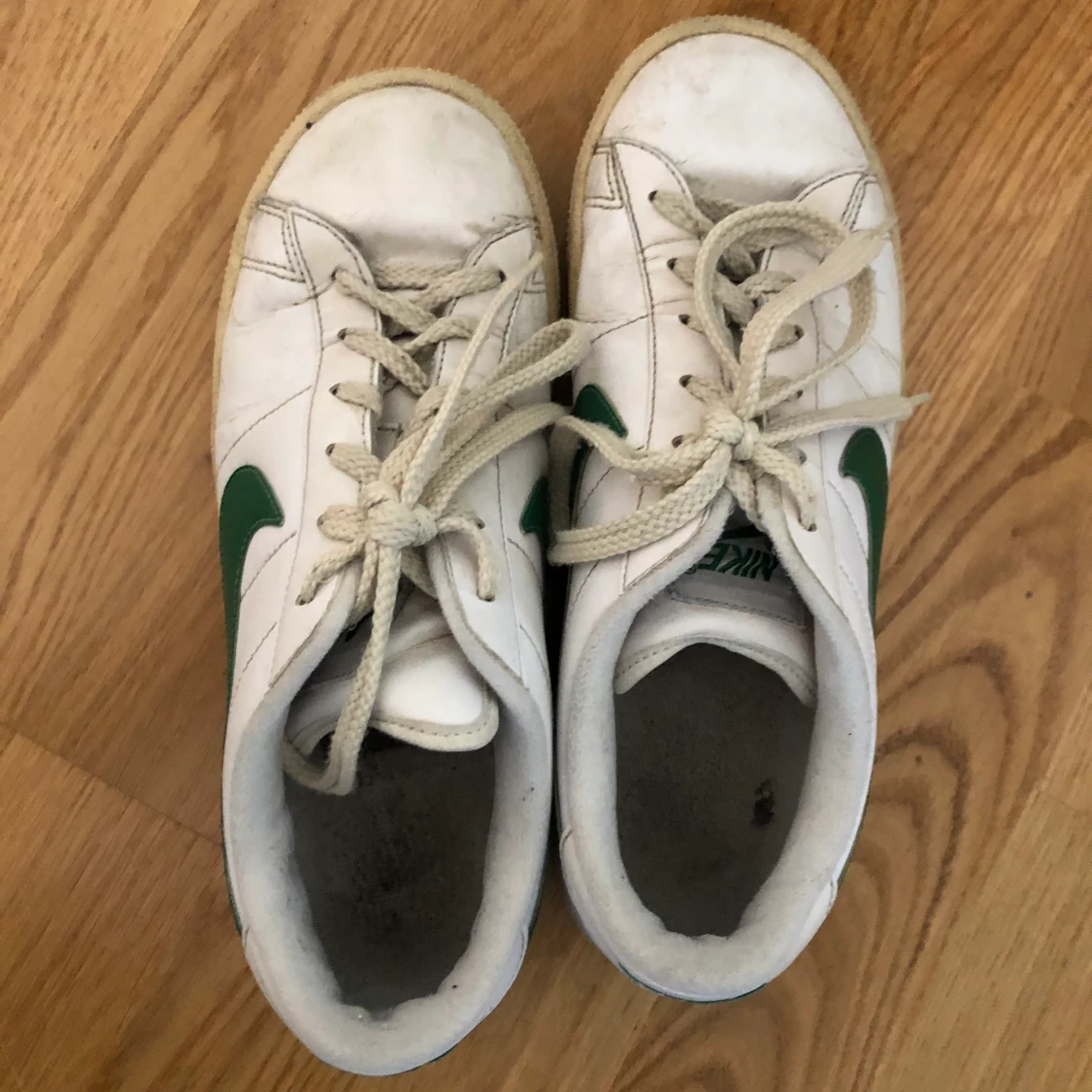 NIKE vintage skor stl 38.5 - 91