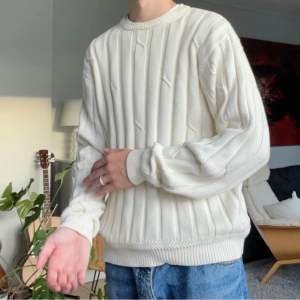 Knit sweater från nautica typ beige/vit
