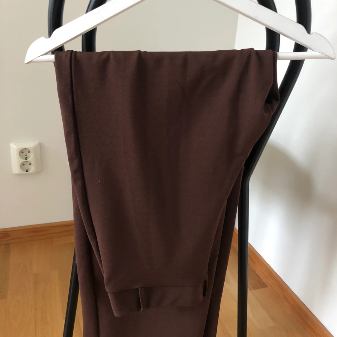 Bruna vida byxor - 91