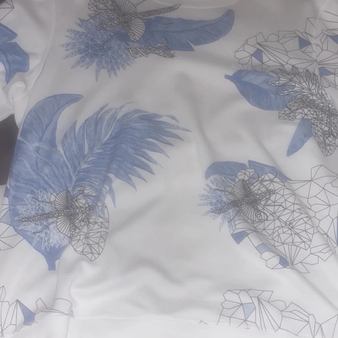 Hugo boss tröja  - 90