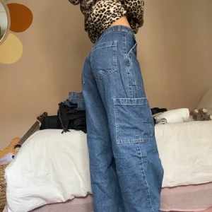 baggy cargo jeans - baggy cargo jeans. fickoor! 😃