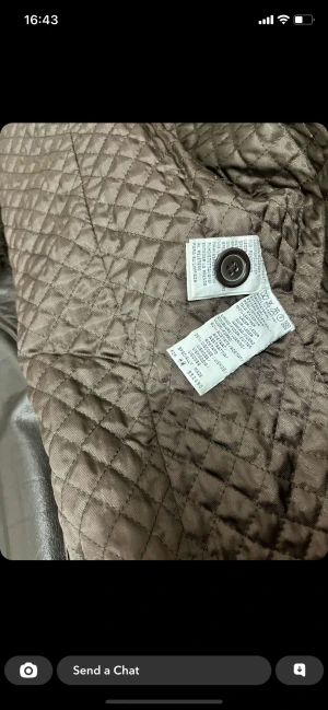 Skinnjacka med fuskpälskrage brun - Skinnjacka med fuskpälskrage brun storlek 42 