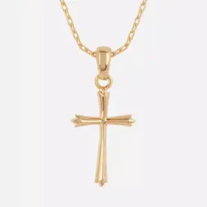 Ett kors och halsband i 18k guldplätering. Halsbandet är ca 42 cm. Nyskick. Köpte för 500kr, säljer för 450kr+15kr frakt. 