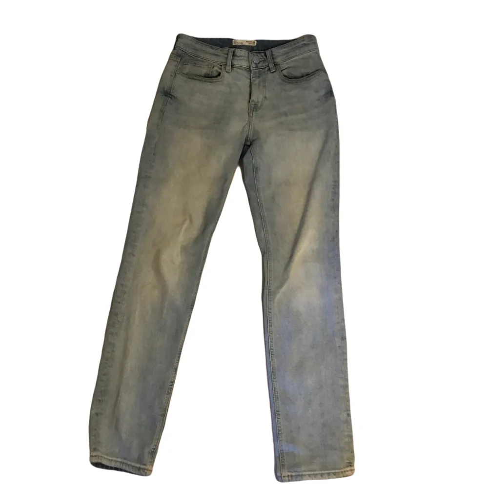Blue jeans 👖  Size: 28/32  Pris 199kr  Fraktar eller möts upp i Gbg . Jeans & Byxor.