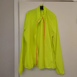 Reebok tunna jacka stl m unisex - Oanvänd 