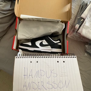 Dunk low panda - Dunk low panda, helt nya i box, storlek 36,5, mer bilder finns i pm, 1800 + 99📦