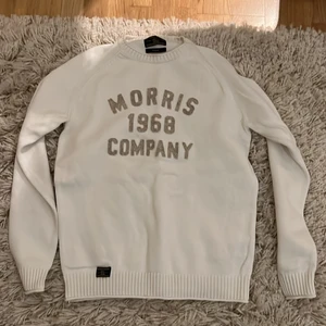 Morris Tröja - Användt ca 10ggr men har växt ur. Nypris: 1299kr.