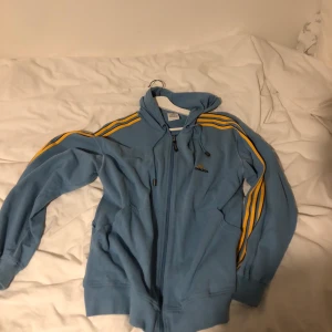 Adidas hoodie - Fin adidas hoodie