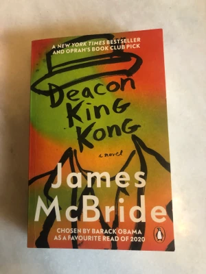 Deacon King Kong - bok - In english. Used but still in good condition overall (originally 169kr) Can meet in Stockholm