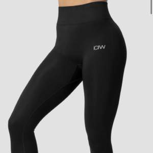Säljer svarta ICIW tights,nypris 599 kr knappt använda! 