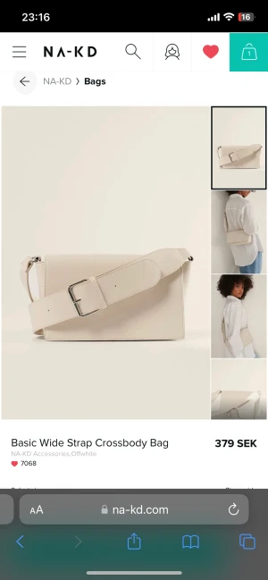 Crossbody väska - Säljer crossbody väska i beige. Aldrig använd. Pris kan diskuteras 