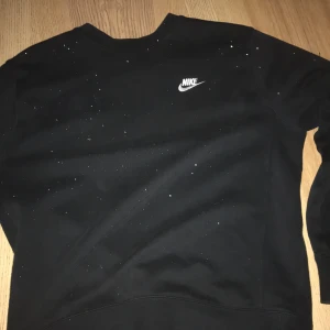 Nike tröja  - Nike tröja aldrig använd 