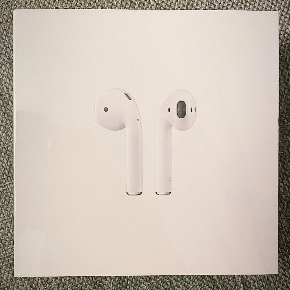 HELT NYA AIRPODS