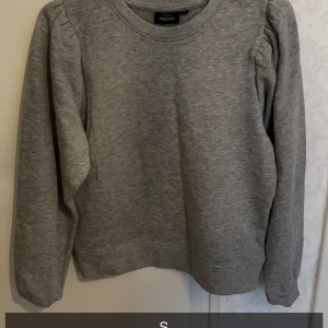 Tröja - Helt oanvänd 