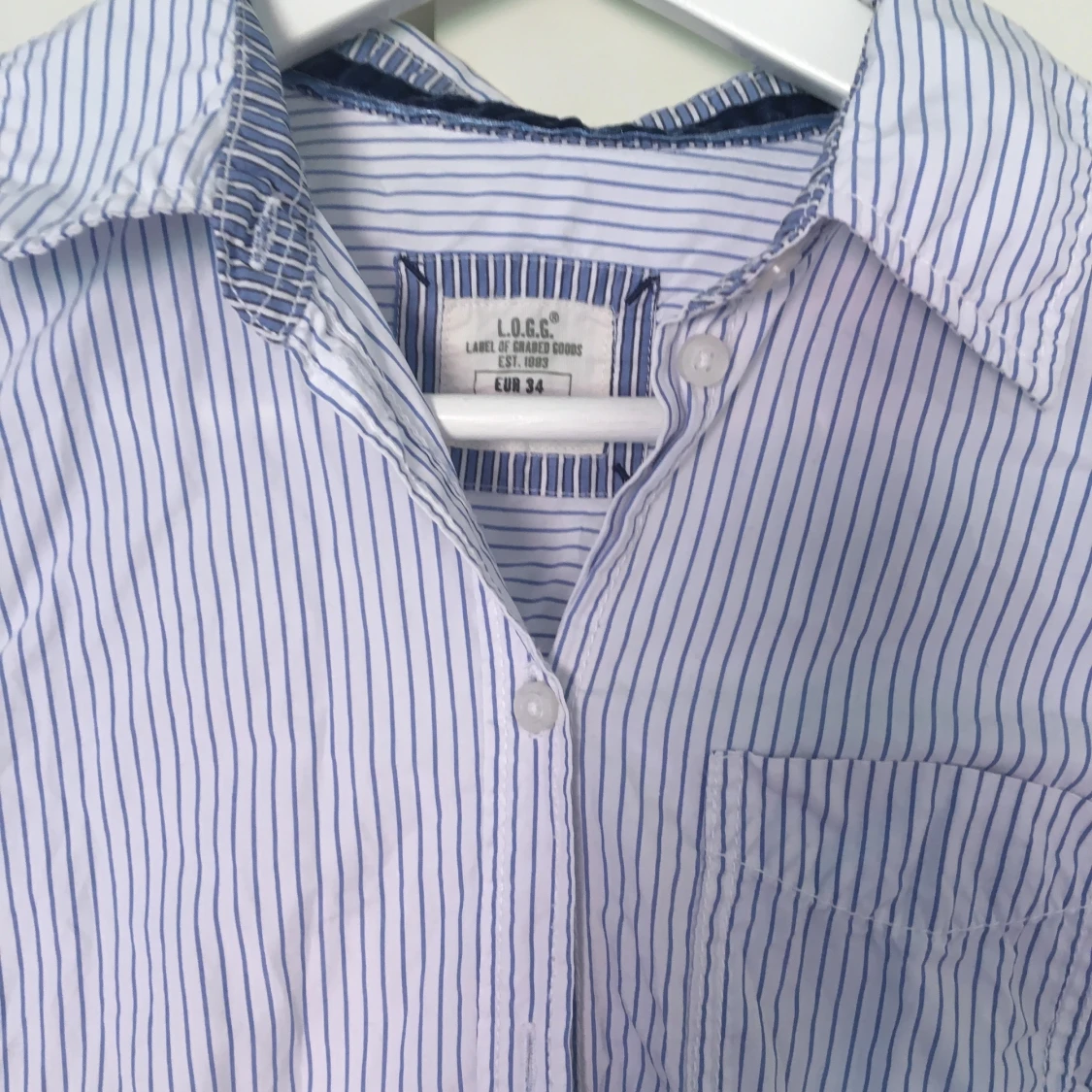 Randig skjorta, strl 34 - 91