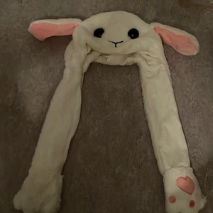 Kanin mössa - Har avgått som emo