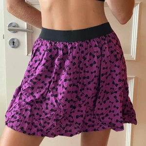 Kjol - Kjol från Lindex som aldrig använts  Storlek S