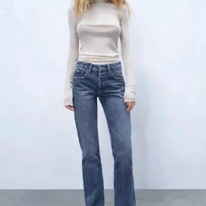 Zara jeans - Jättesnygga midrise jeans från zara (SLUTSÅLDA) strl 38 men passar 36💕