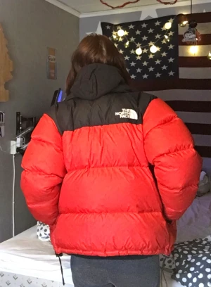 North face jacka - North face jacka som är skit snygg o jättebekväm Köpte den runt november 2022 Pris kan diskuteras🫶