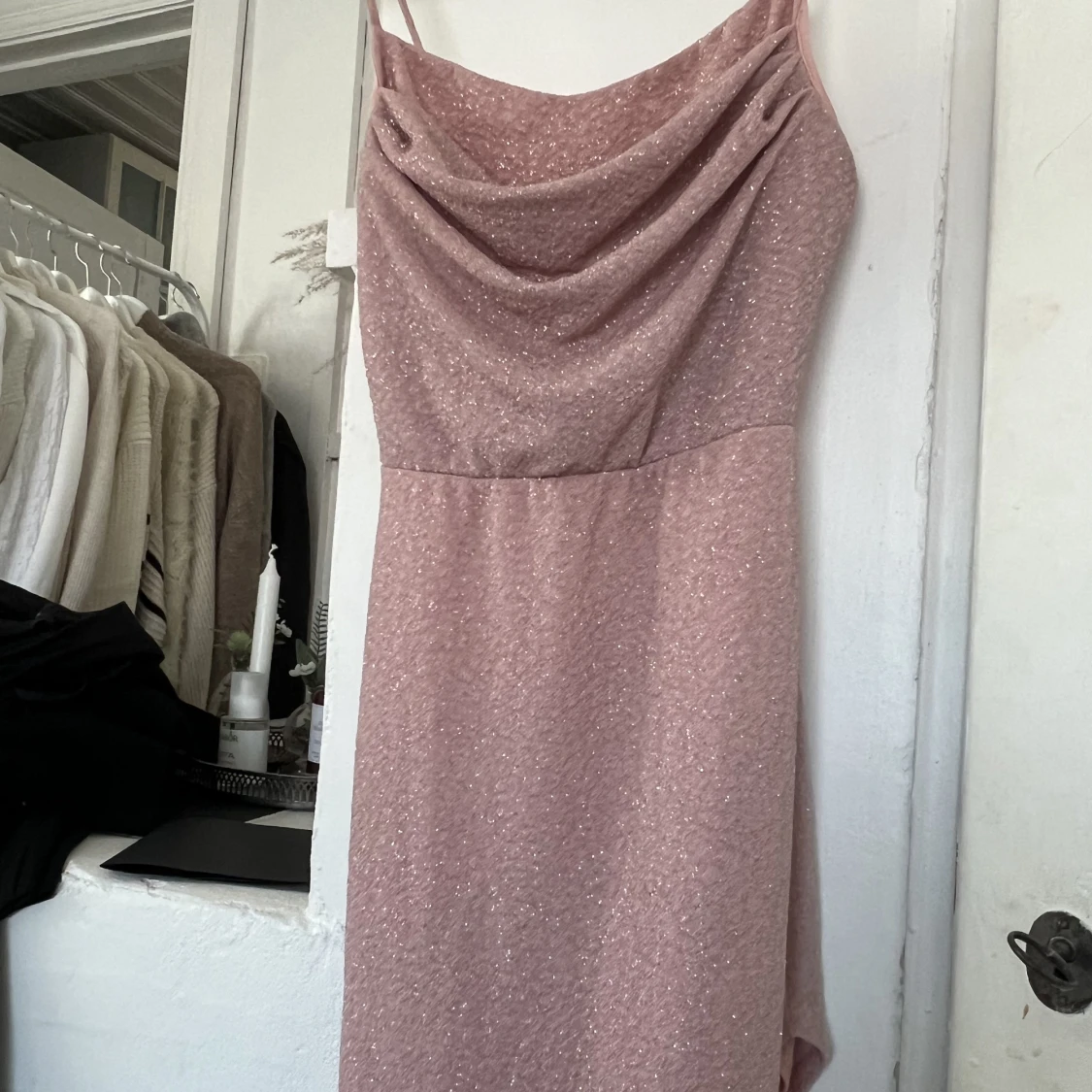 Balklänning rosa glittrig small/medium - 90