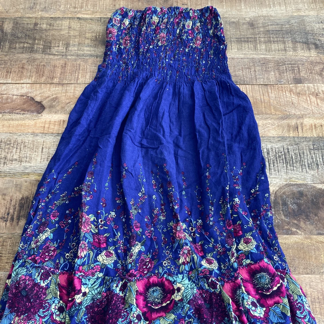 Blommig klänning  - 90