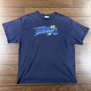 Vintage Nascar Jimmie T-shirt  - Snygg vintage T-shirt i storlek XL! Bara att skriva om du undrar över något🙏