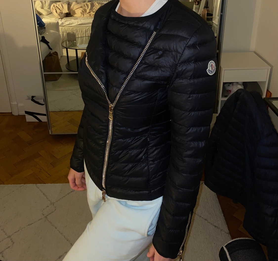 Moncler jacka