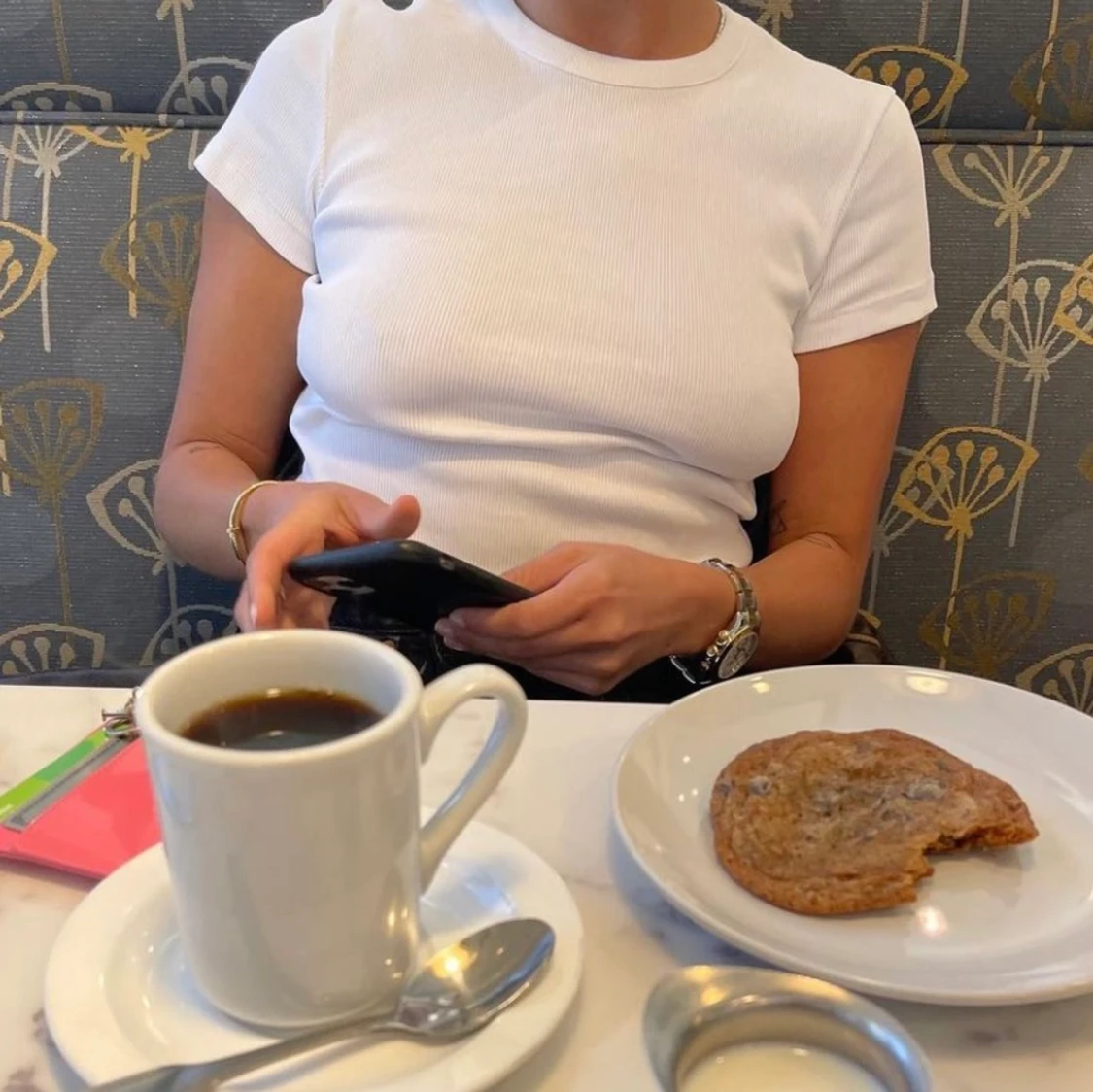 Supe fin vit T-shirt från Djerf Avenue 🤍 - 90