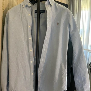 Ralph Lauren skjorta - Pris går att diskutera