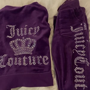 Aliexpress juicy - Säljer mitt juicy från aliexpress för att de sitter för tagit på mitt!❤️ super fint och nytt😍 om ni vill ha de är det bara att kontakta mig🥰