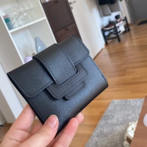 Plånbok  - Plånbok från SHEIN, helt ny och inte använd 