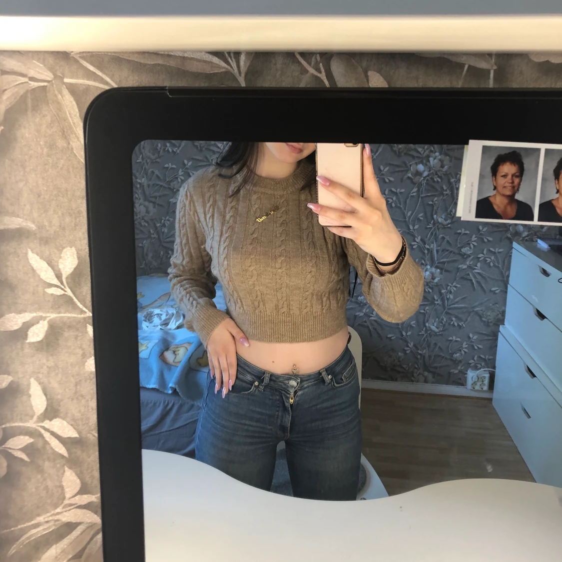 Stickad skön tröja - 90