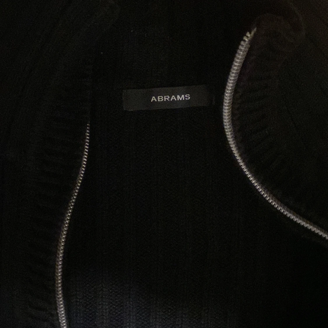 Abrams - 90