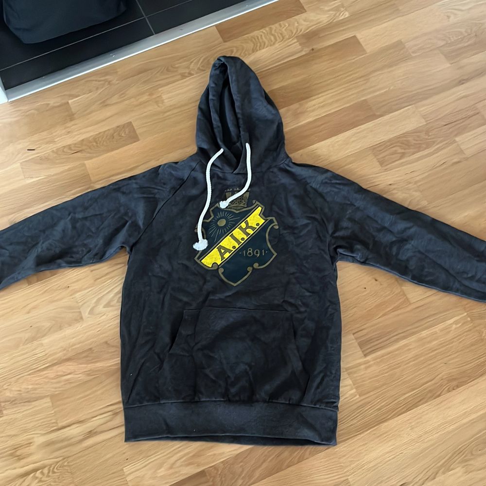 AIK hoodie (M) - Övrigt | Plick Second Hand