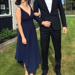 Balklänning - Använd 2ggr. Perfekt till bal! 