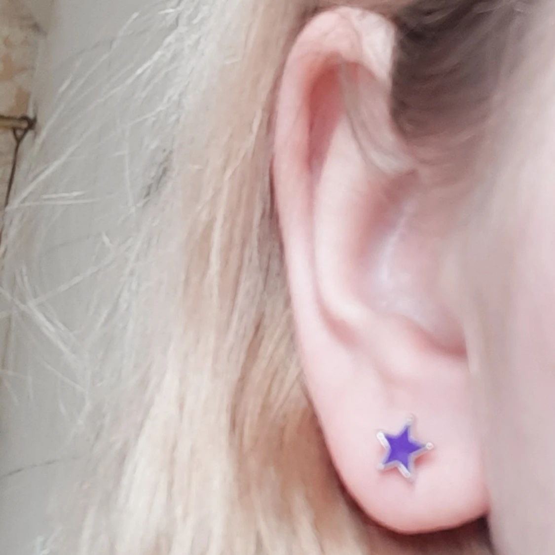 Lila stjärn örhängen - 90