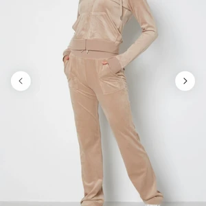 Juicy couture tracksuit - Ganska ny och använd få gånger (inga defekter). Byxorna säljs inte separat!