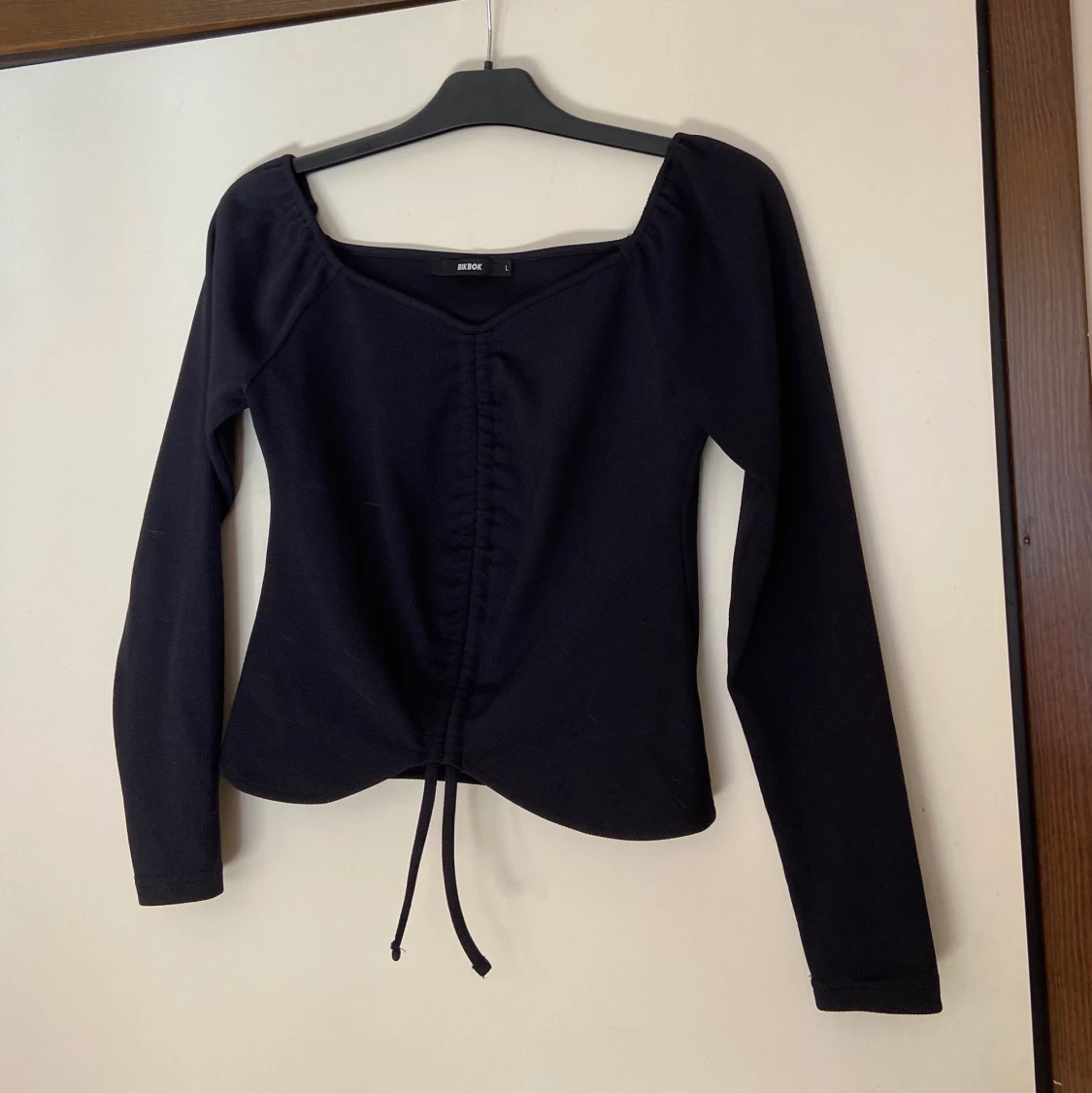 Långärmad offshoulder topp - 90