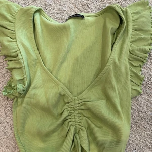 ❗️Grön topp från zara❗️ - 💕Säljer denna gröna toppen från Zara då jag inte använder den längre. Toppen är i storlek S💕