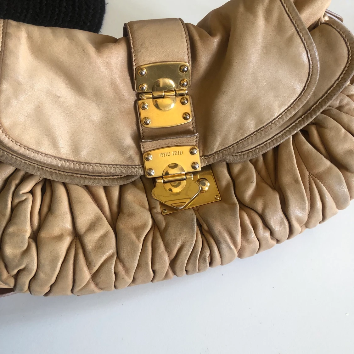 Miu Miu väska - 90