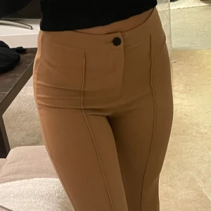 Kostymbyxor - Oanvända långa,passar 175+