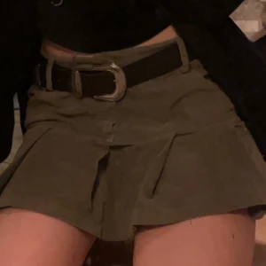 manchester tjol^^ - Säljer denna jätte fina gröna Manchester tjolen då den inte är min stil längre. (Köpt på second hand nypriset är oklart.)