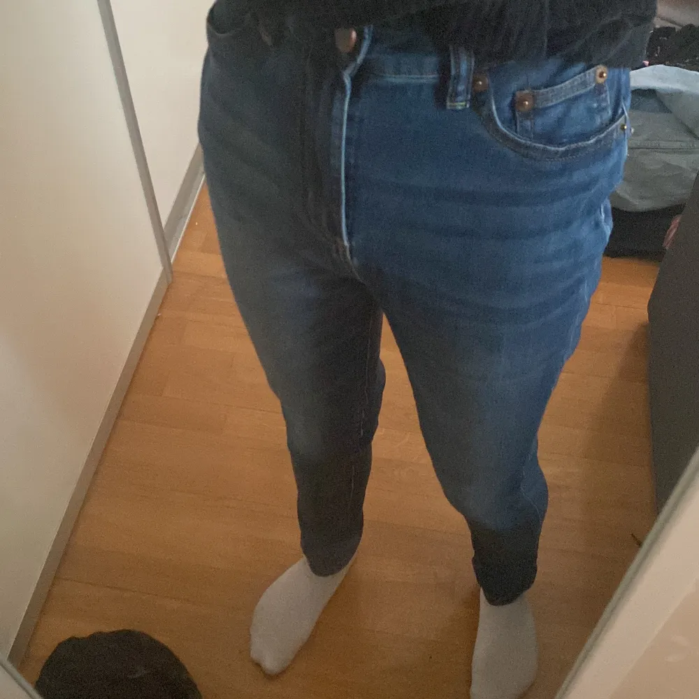 Nästan oanvända. Jeans & Byxor.