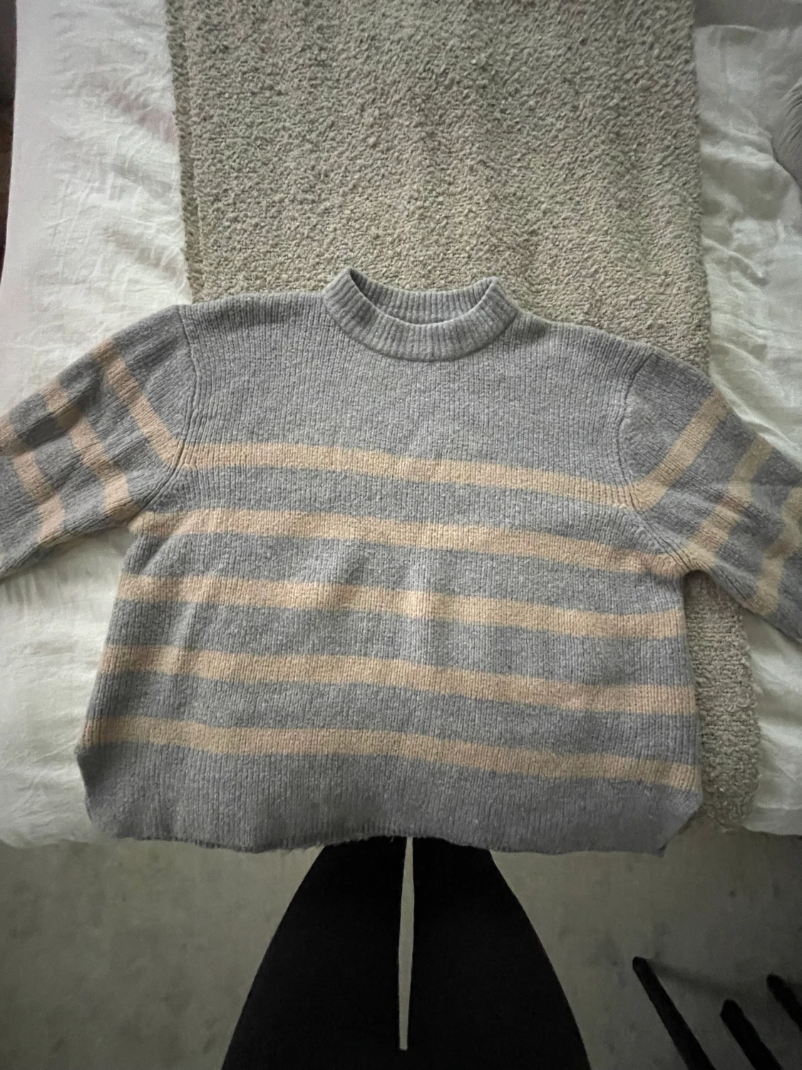 Stickad tröja  - 90