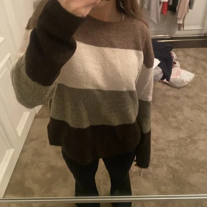 Tröja - Supermysig tröja! Kontakta för fler bilder🤍