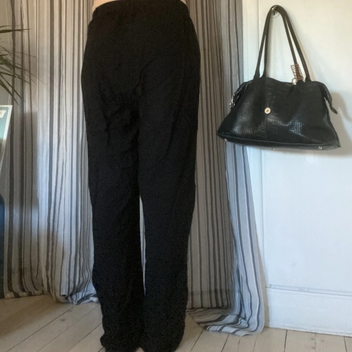 Svarta sommarbyxor - 90